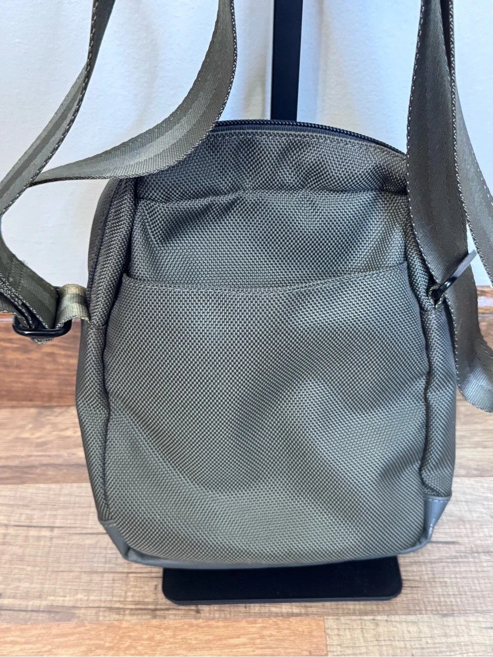 Y2K Vintage Tumi T-Tech Data Gorpcore Tactical Olive Ballistic Crossbody Bag